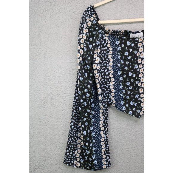 Sadie & Sage Long Belled Sleeves Cropped Top-Large-New w/Tags-Whimsigoth - Picture 3 of 10